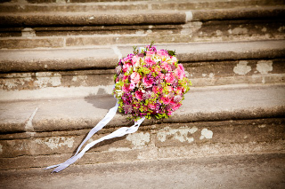 Illustration for article titled Choosing the Perfect Flowers for your Wedding Day